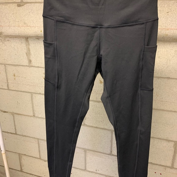 Women’s Legging workout - Picture 4 of 4